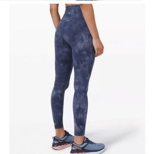 Train Style Lululemon Leggings